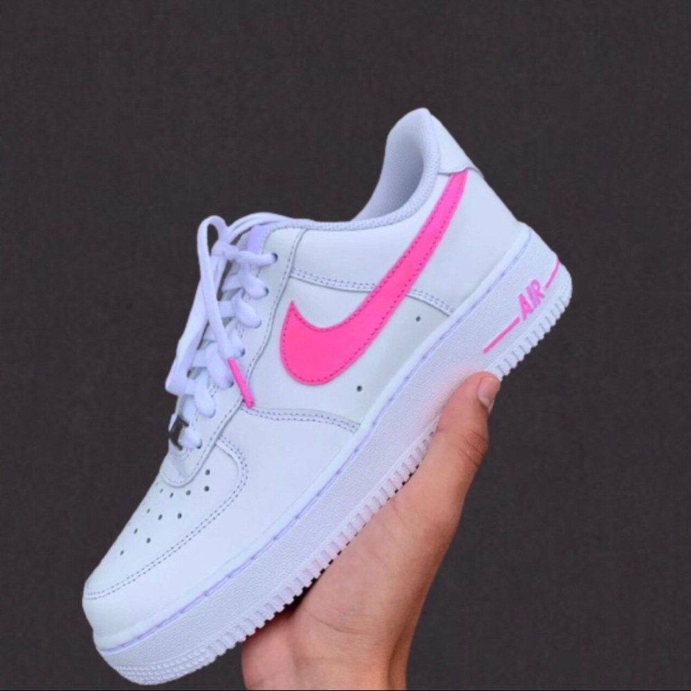 Custom pink AF1 - Picture 2 of 3
